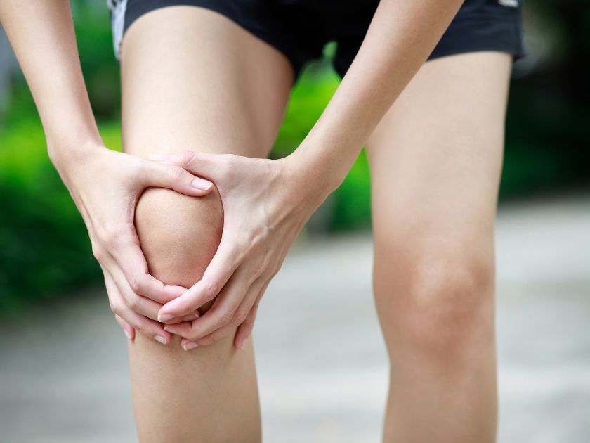 Osteoporosi: cos'è, come si manifesta e integratori consigliati