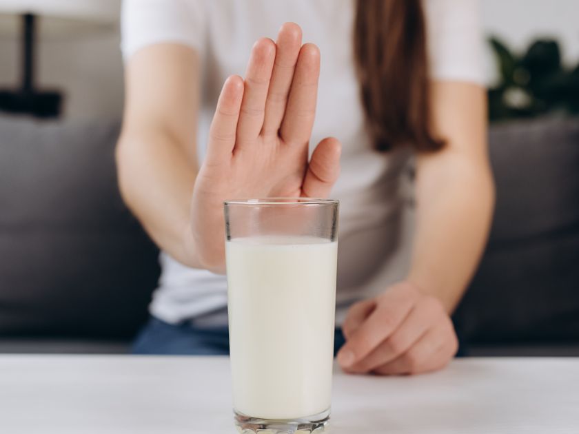 Intolleranza al lattosio: sintomi e consigli per gestire la dieta